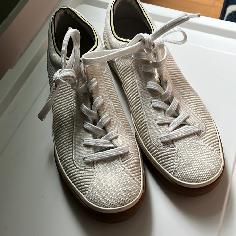 Rothy’s Laceup size 8